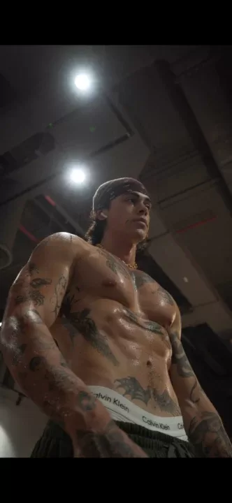 Mike de Beer OnlyFans accounts